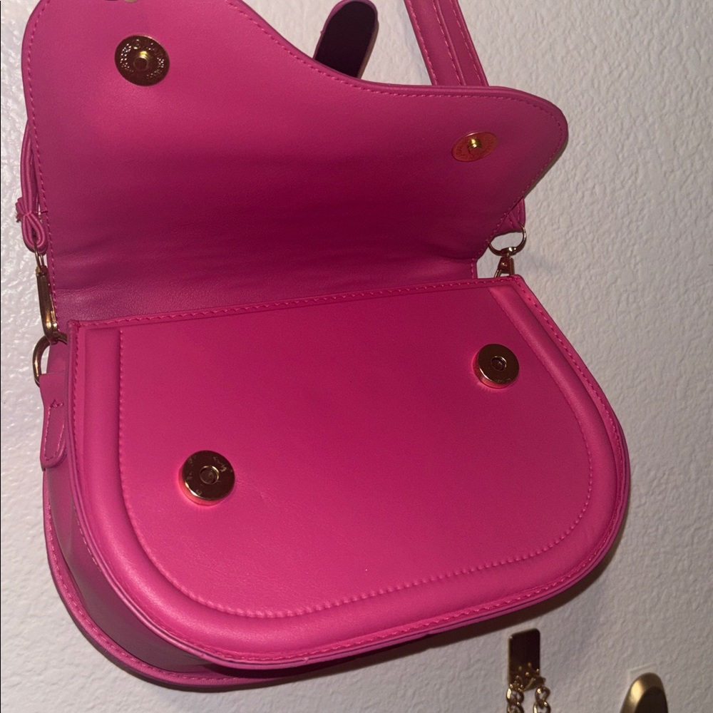 Pink Shoulder Bag - Picture 3 of 4
